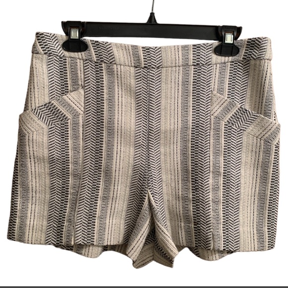 BCBGeneration High Waist Black And White Striped Shorts - Picture 3 of 7